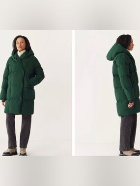 Frank & Oak like new HYGGE Dark Green Puffer Coat